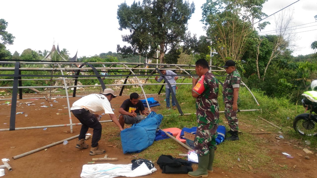 Kodam I/BB Respon Cepat Bencana Gempa Bumi di Solok Selatan Kodam I/BB Respon Cepat Bencana Gempa Bumi di Solok Selatan