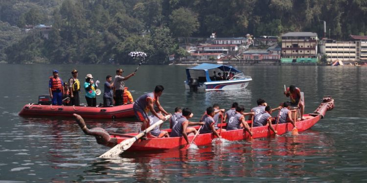 Peserta Lomba Solu PTLF Diikuti Beberapa Wilayah di Perairan Danau Toba