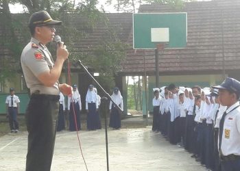 Kapolsek Sukamakmur Himbau Pelajar Stop Tawuran