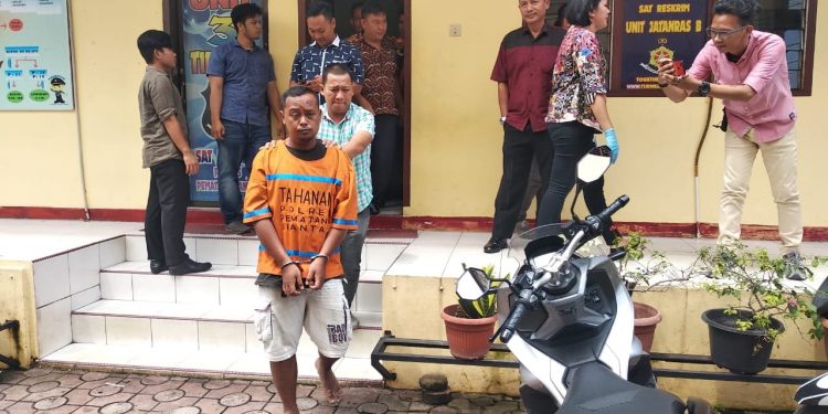 Bisikan Gaib Dasari Pembunuhan Iwan Damanik, Driver Ojek di Siantar Bisikan Gaib Dasari Pembunuhan Iwan Damanik, Driver Ojek di Siantar