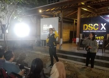 Michael Tampi dan Local Hero Asri Saraswati Berbagi Kiat Kewirausaan Diplomat Success Challenge