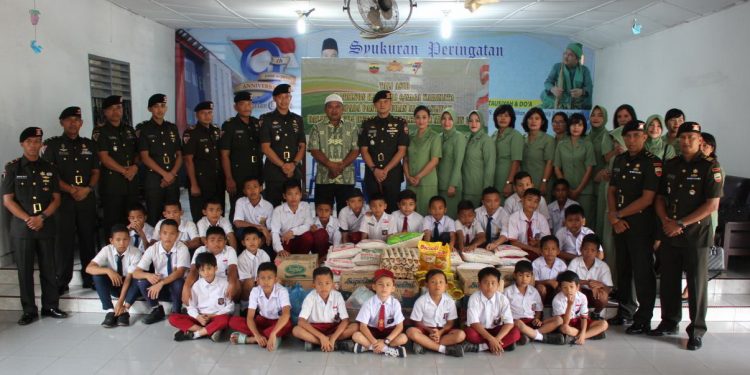 Peringati HUT ke 69 KAVAD Tahun 2019,Yonkav 6/NK Berikan Tali Asih ke Panti Asuhan