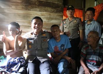 Istrinya Baru Meninggal, di Usianya yang Senja Sumanto Harus Merawat Dua Anaknya yang Keterbelakangan Mental