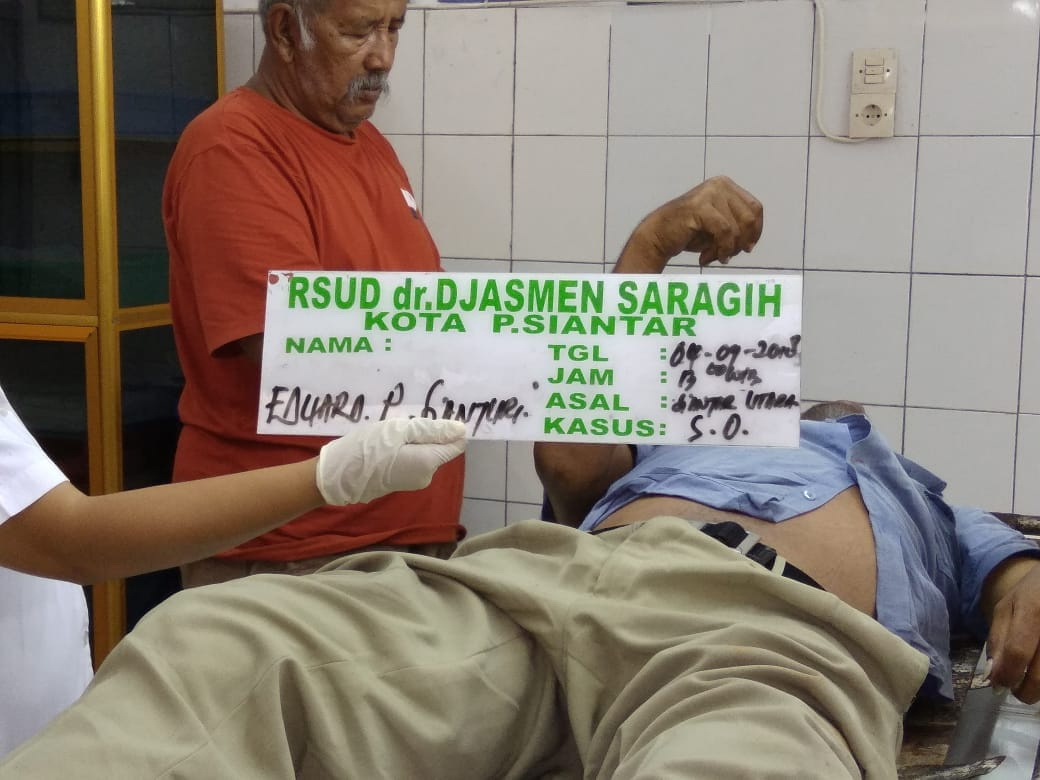 Supir Taksi 'Gelap', Meninggal di Dalam Mobilnya