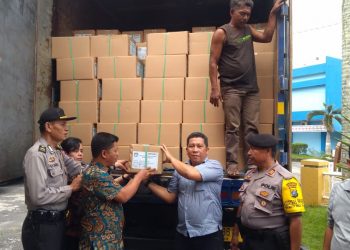 Surat Suara Pemilu 2019 Tiba di KPUD Siantar