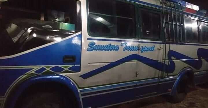 Kecelakaan Sepedamotor VS Bus Sutra di Pantoan Kecelakaan Sepedamotor VS Bus Sutra di Pantoan