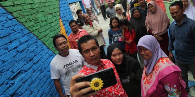 Berswafoto Seru di Gang Tematik yang Instgramable di Kelurahan Pardomuan Berswafoto Seru di Gang Tematik yang Instgramable di Kelurahan Pardomuan
