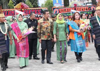 Dr Ria Novida Talembanua M.Kes Kembali ke Siantar dan Disambut Hefriansyah