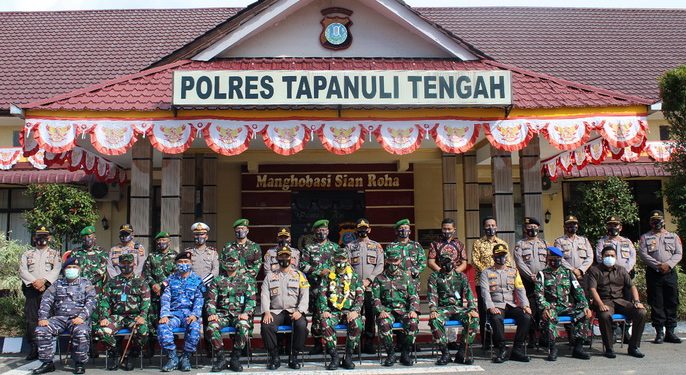 Pangdam I/BB Mayjen TNI Irwansyah Disambut Hangat di Mapolres Tapteng