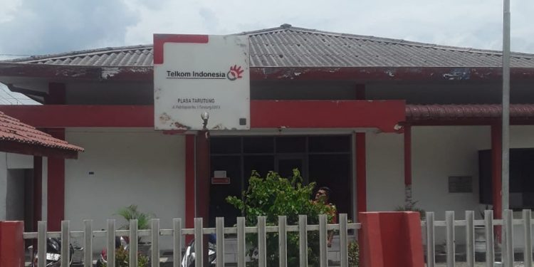 Telkom dan PLN Tidak Tahu Tiang Digunakan Penyedia TV Kabel Ilegal