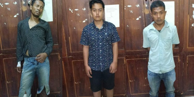 Aksi Curanmor di Kos-kosan Terekam CCTV, Satu Pelaku Dihadiahi Tembakan Aksi Curanmor di Kos-kosan Terekam CCTV, Satu Pelaku Dihadiahi Tembakan
