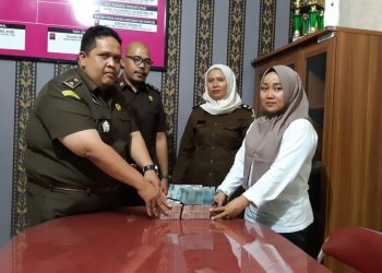Kejari Labuhanbatu Terima Rp200 Juta Dari Terpidana Korupsi