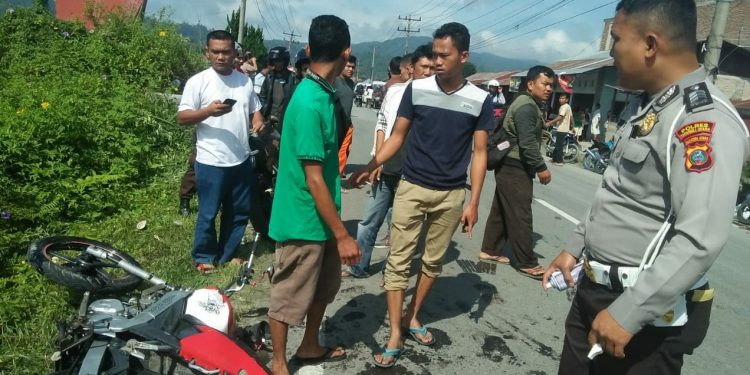 Alami Kecelakaan di Tarutung, Syahrin Pasaribu dan Sutejo Hutabarat Terkapar