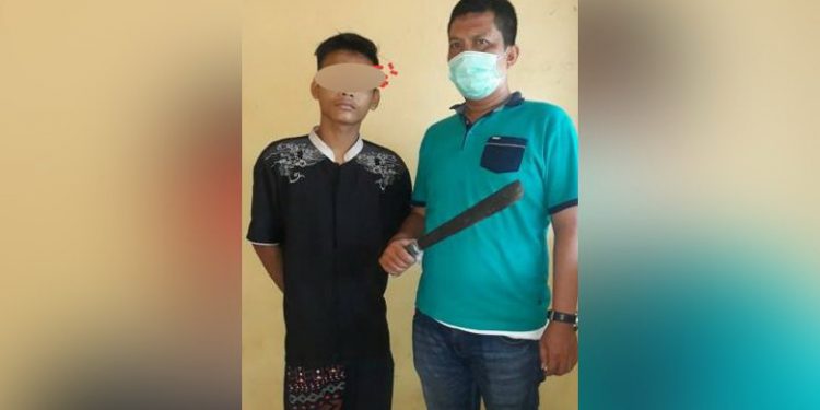 Anak Pukuli Bapak dan Bacok Paman, Perkara Tak Diberi Uang Anak Pukuli Bapak dan Bacok Paman, Perkara Tak Diberi Uang