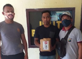 Tertangkap Curi Rokok, Pria asal Batubara ini Diarak ke Kantor Polisi