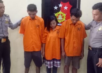 Dua Pembobol Rumah Ditangkap Di Kontarakan "Threesome"