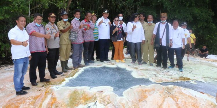 Bupati Simalungun Akan Benahi Objek Wisata Air Panas Tinggi Raja Bupati Simalungun Akan Benahi Objek Wisata Air Panas Tinggi Raja
