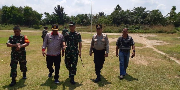 Dandim 0207/Simalungun dan Kapolsek Raya Kahean Tinjau Lokasi TMMD
