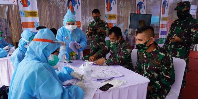 50 Personel Korem 032 Ikuti Swab Test Covid-19