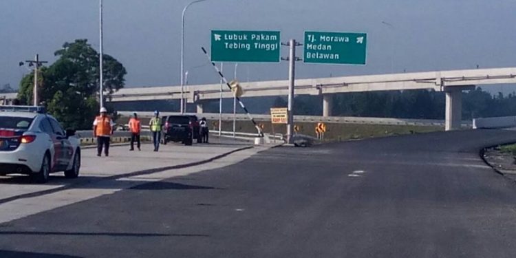 Berlaku Mulai 1 Agustus, ini Ketentuan Baru Tol Tebingtinggi Medan Berlaku Mulai 1 Agustus, ini Ketentuan Baru Tol Tebingtinggi Medan