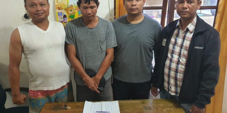 Jual Togel di Warkop, Santoso Sinaga Diamankan Polsek Bangun Jual Togel di Warkop, Santoso Sinaga Diamankan Polsek Bangun