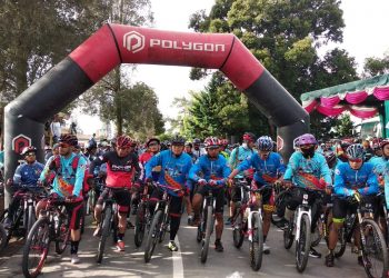 Ribuan Peserta Tour De Sinabung 5 Explore Panorama Danau Toba dari Tanah Karo