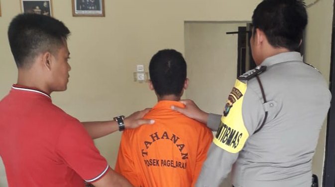 Transaksi HP Curian dari Group Facebook, Pria Ini Diringkus Transaksi HP Curian dari Group Facebook, Pria Ini Diringkus