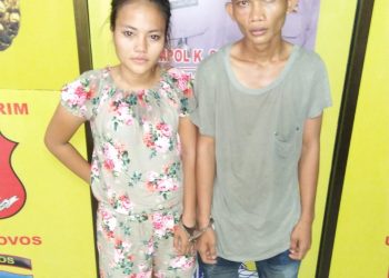 Pura-pura Belanja, Tua Pasaribu dan Kekasihnya Sikat Pakaian dan Uang dari Toko