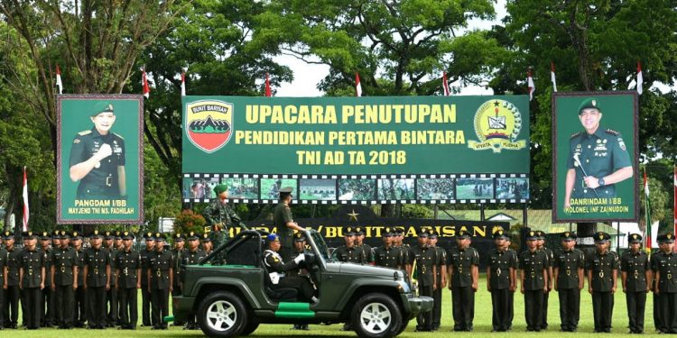 Pangdam I/BB Tutup Pendidikan Bintara Tahap I TA 2018 di Makorindam Siantar