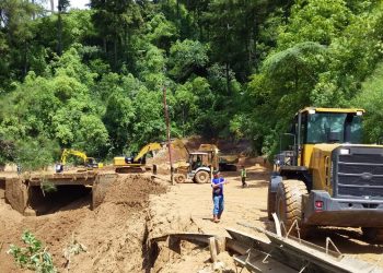 Pasca Longsor Susulan, Minggu Sore ini Jalin Parapat Siantar Sudah Bisa Dilalui