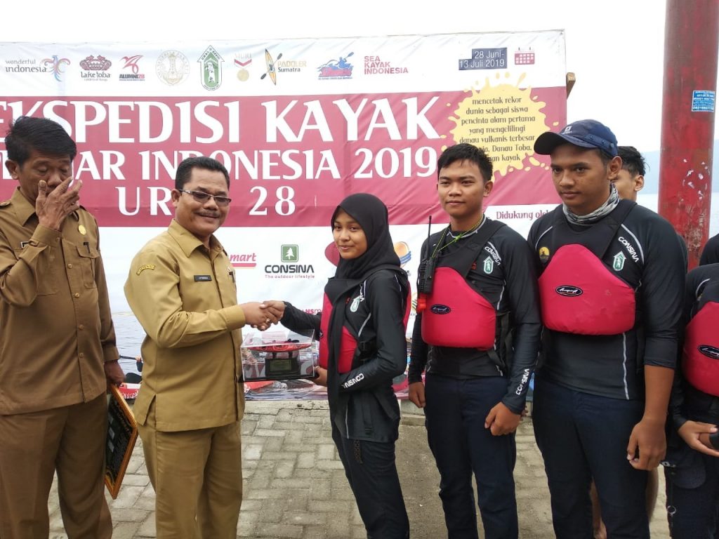 URaL 28 Tuntaskan Ekspedisi Kayak, BPODT Memikirkan Kayak Jadi Even Internasional di Danau Toba