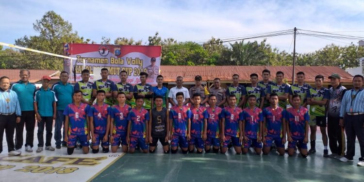 Kapolres Siantar Buka Turnamen Bola Volly Piala Kapolda Sumut di Lapangan Brimob