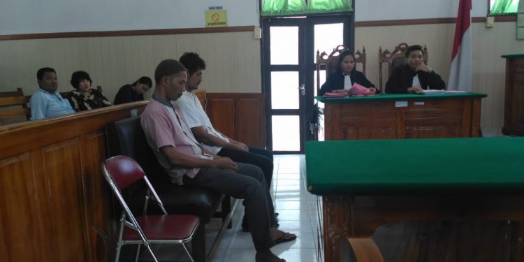 Miliki Sabu dan Ribuan Pil Ektasi 2 Terdakwa Divonis Seumur Hidup