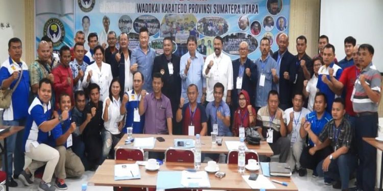 Hendrik Sihombing Terpilih jadi Ketua Wadokai Sumut dalam Musdaprov di Siantar Hendrik Sihombing Terpilih jadi Ketua Wadokai Sumut dalam Musdaprov di Siantar
