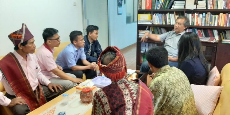 Masyarakat Sihaporas Minta Perlindungan Konferensi Waligereja Indonesia