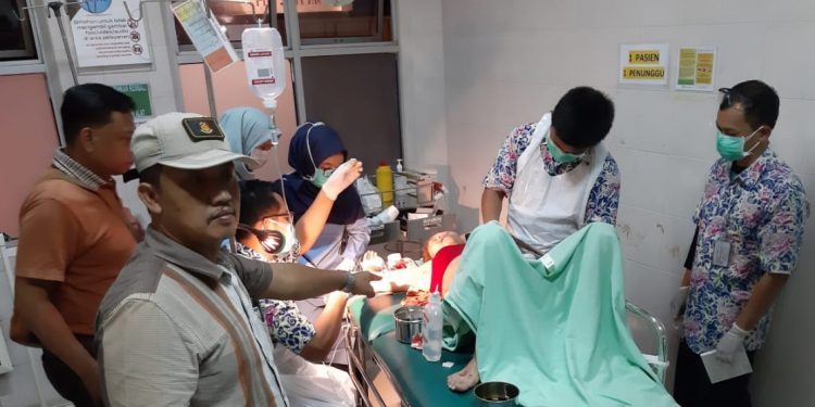 Kenal Pria di Parkiran Sekolah, Lalu Sering Telponan. Wanita Ini Ceraikan Suami Namun Berujung Petaka