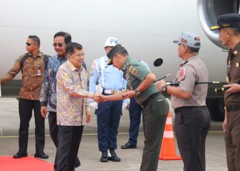 Pangdam I/BB Sambut Kedatangan Wapres RI di Batam