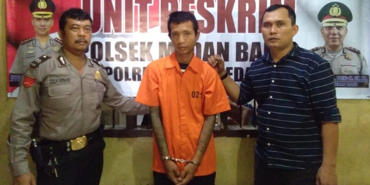 Pegasus Medan Baru Ringkus Maling Sepedamotor di Parkiran Warkop Pegasus Medan Baru Ringkus Maling Sepedamotor di Parkiran Warkop