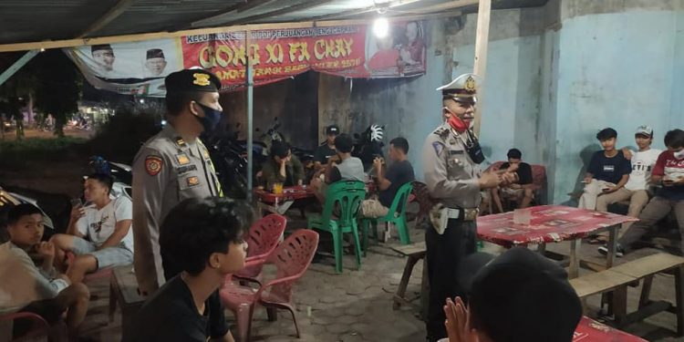 Polres Padangsidimpuan Himbau Warga Tetap Gunakan Masker saat Keluar Rumah Polres Padangsidimpuan Himbau Warga Tetap Gunakan Masker saat Keluar Rumah