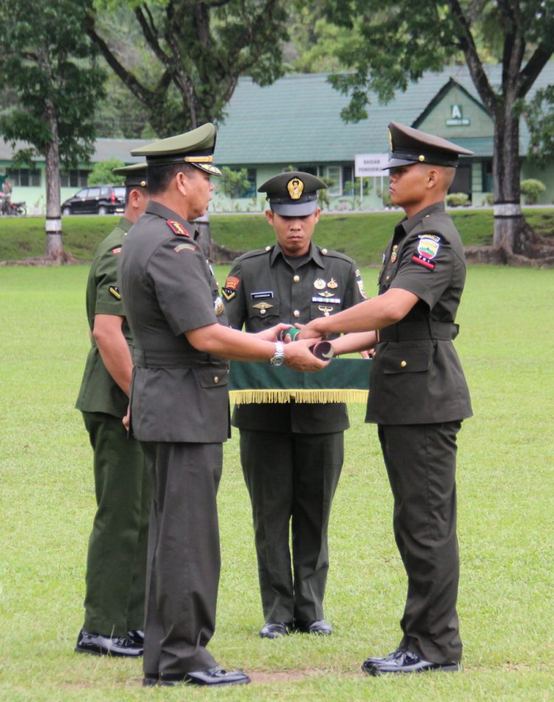 Kolonel Inf Waston Purba Tutup Dikjurtaif Abit Dikamata TNI AD Gel I TA 2019 di Rindam Siantar