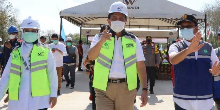 Luhut Panjaitan Tinjau Proyek Tol Tebing Tinggi-Siantar Luhut Panjaitan Tinjau Proyek Tol Tebing Tinggi-Siantar