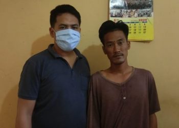 Emon Mengamuk, Hajar Ayah Kandung yang Diyakini Mainkan Istrinya