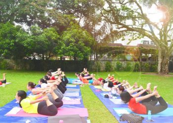 Wujudkan Hidup Sehat dan Seimbang Ala Yoga Glow