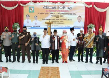 Bupati Simalungun Kukuhkan Pengurus Jejaring Panca Mandala (JPM) Habonaron Do Bona Periode 2022-2024 dan Forum Kerukunan Umat Beragama Kabupaten Simalungun Periode 2020-2025