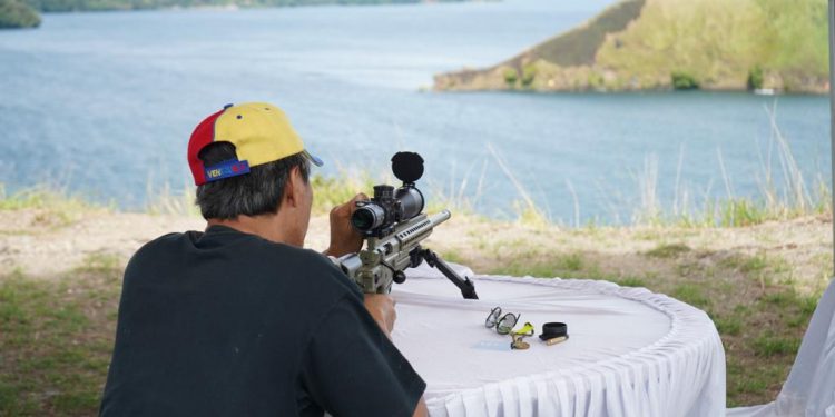 Badan Pelaksana Otorita Danau Toba Gelar Kejuaraan Menembak di Sipolha 
