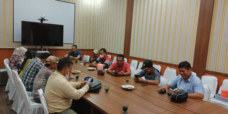 Humas Polres Asahan Gelar Silaturahmi dengan Wartawan/Media Pers Humas Polres Asahan Gelar Silaturahmi dengan Wartawan/Media Pers