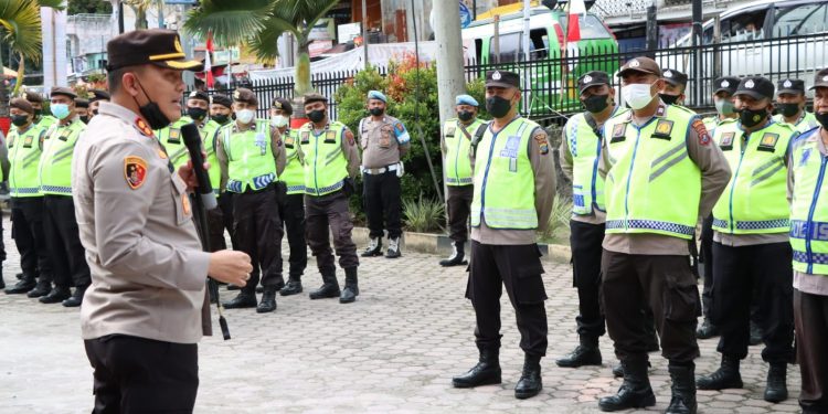 Kapolres Simalungun  Pimpin Apel Konsolidasi Pengamanan Kejuaraan Nasional Danau Toba Rally 2022