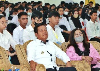 Hadiri PKKMB USI, Bupati Simalungun: Penerus Bangsa Ini Adalah Para Generasi Muda