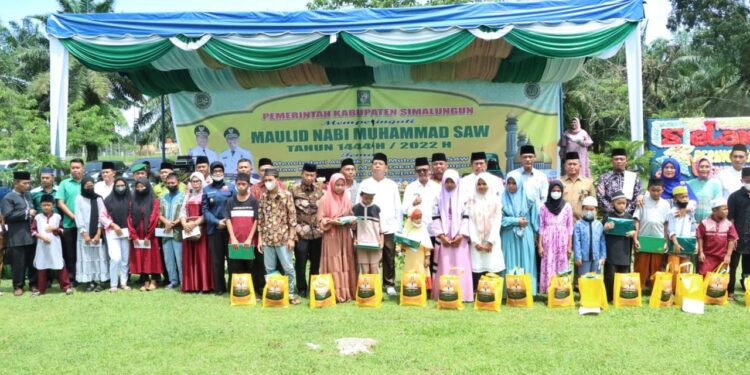 Pemerintah dan Masyarakat Kabupaten Simalungun Laksanakan Peringatan Maulid Nabi Muhammad SAW Tahun 1444 H/2022 M