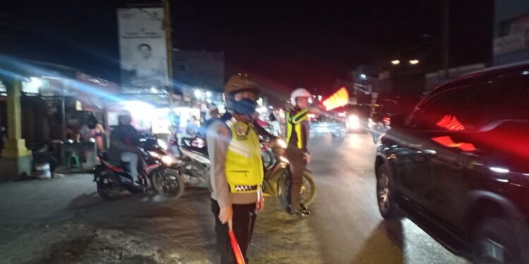 Kapolres Simalungun Ikut Pengaturan Arus Balik Libur Weekend